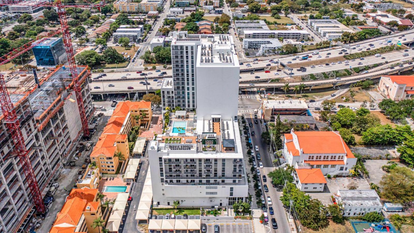 Апартаменты Beautiful Unit In Downtown Miami With Free Parking Экстерьер фото