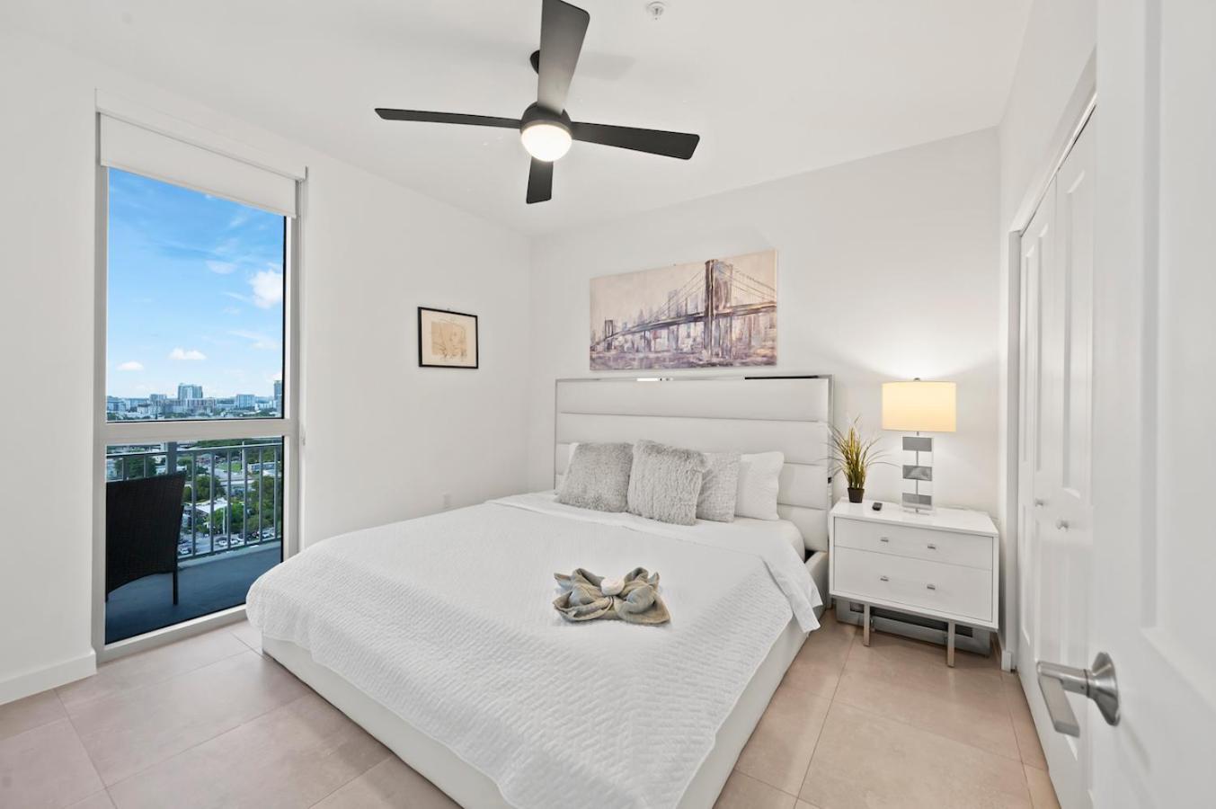 Апартаменты Beautiful Unit In Downtown Miami With Free Parking Экстерьер фото
